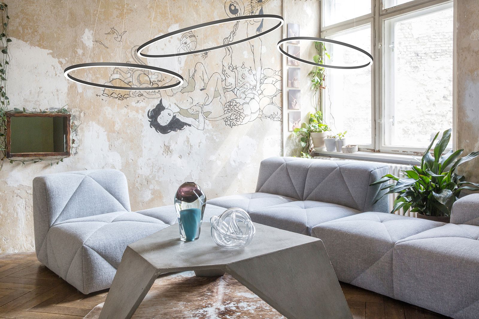 Schwarze LED Pendelleuchte TheO Black für moderne Innenräume