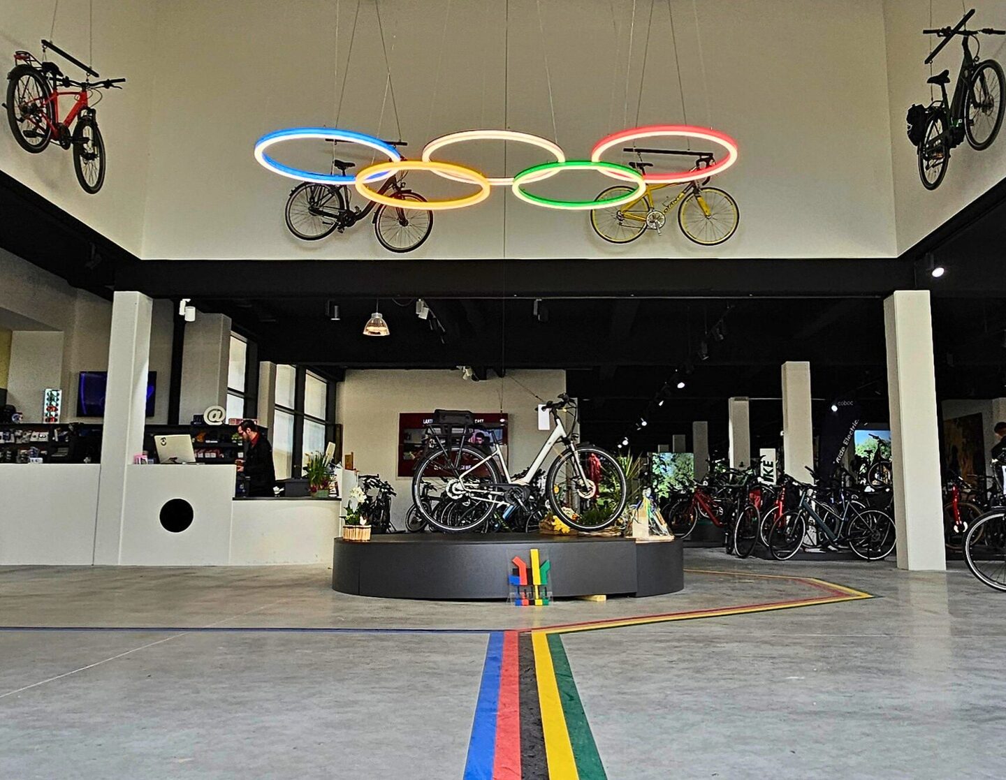 TheO LED goes Olympic @ Fahrradcenter Heßlich