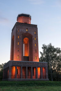 Bismarckturm bei Sonnenuntergang