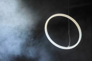 Led Ringleuchte TheO Nahaufnahme mit Nebel